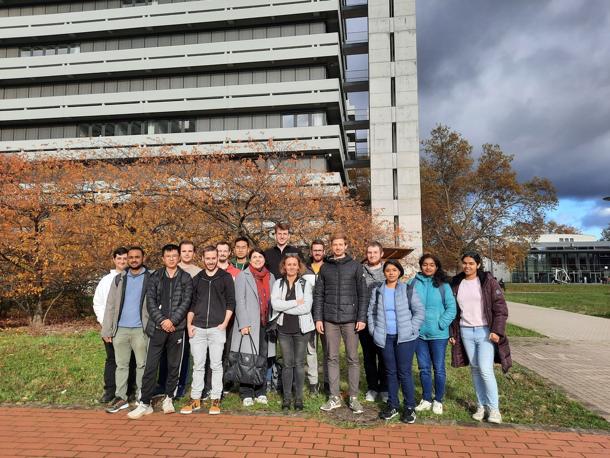 group photo with Prof. Sessoli at KIT 